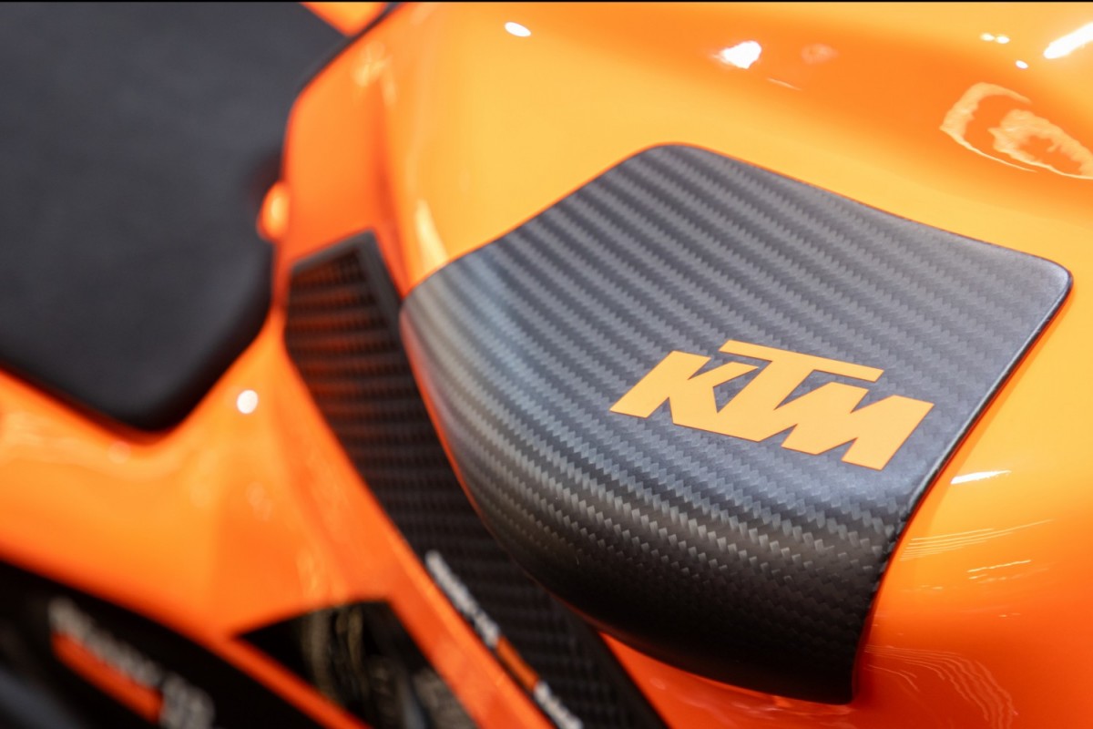 Миланский Мотосалон EICMA 2024: KTM RC 990 RC R