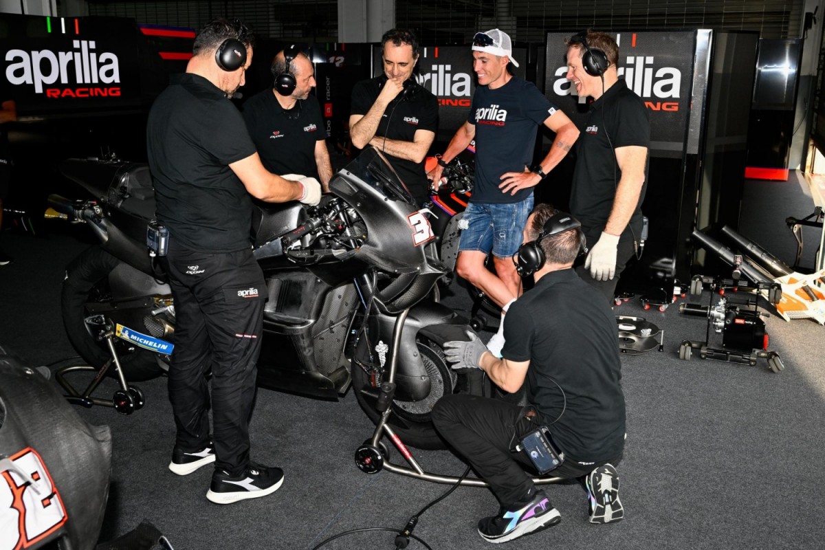 MotoGP 2023 - Shakedown и официальные тесты IRTA Sepang