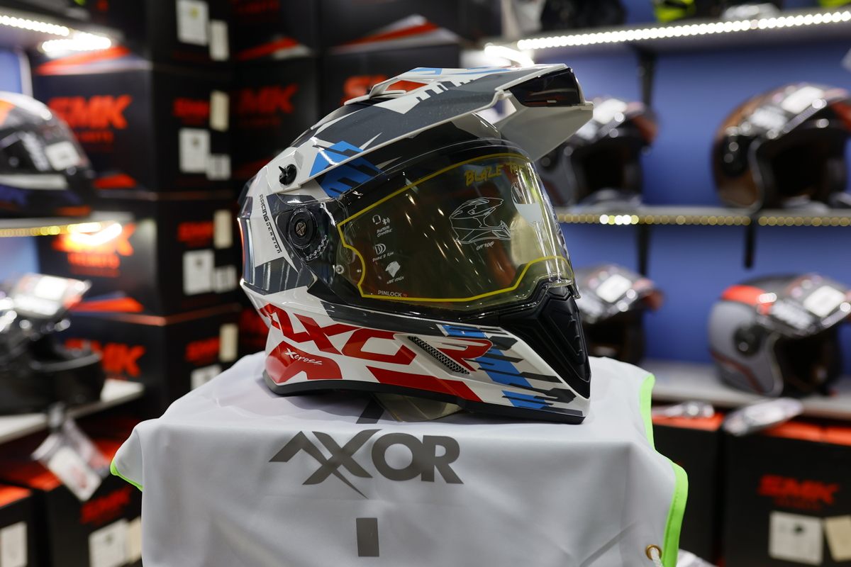 Обзор шлемов для мотокросса, эндуро и путешествий AXOR X-CROSS X1 (