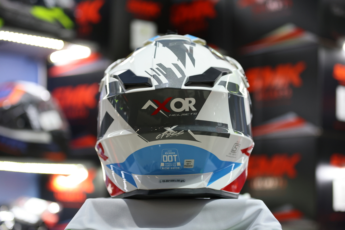 Обзор шлемов для мотокросса, эндуро и путешествий AXOR X-CROSS X1