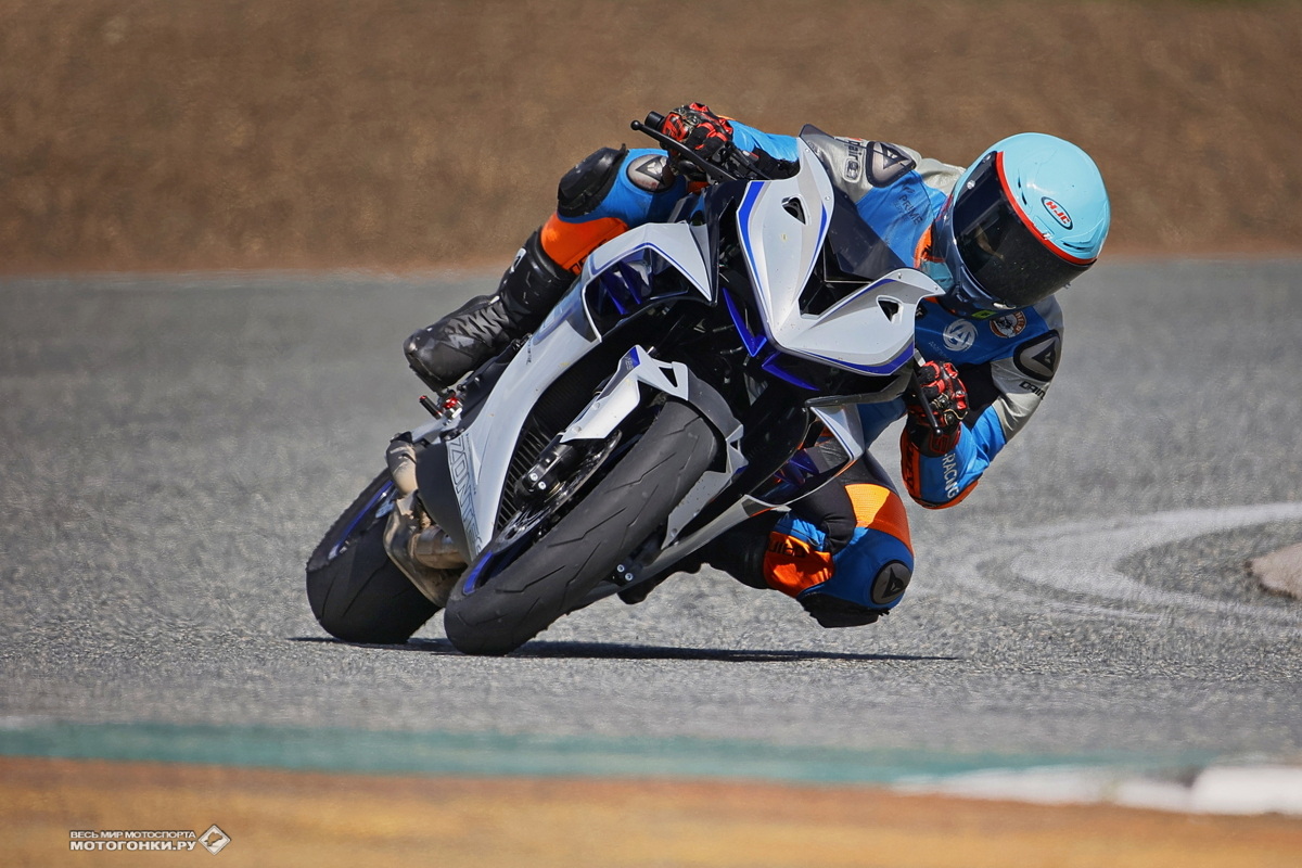 Проект QTM Motorsport и Zontes RUSSIA: спортбайк Zontes 703RR