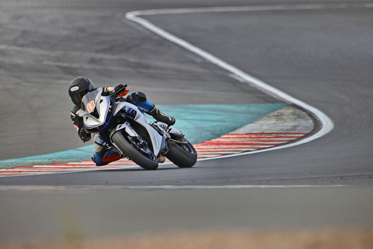 Проект QTM Motorsport и Zontes RUSSIA: спортбайк Zontes 703RR