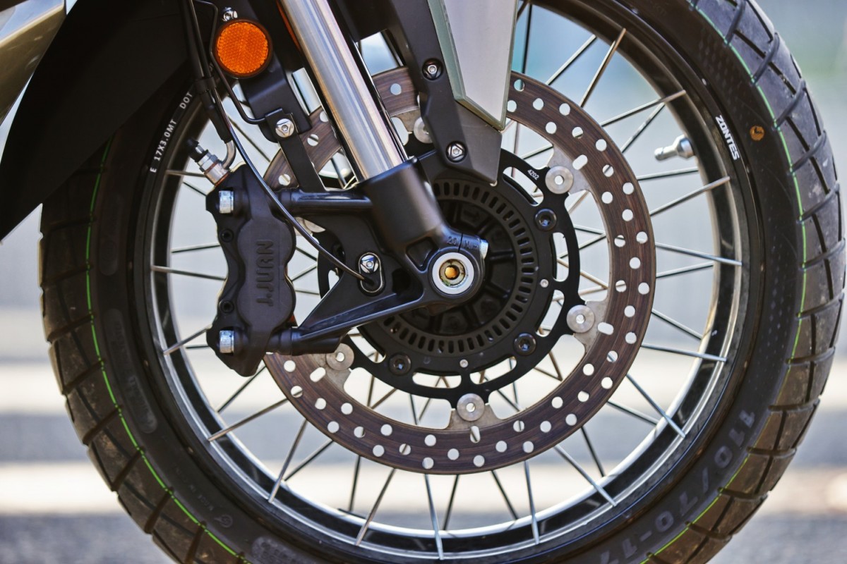 Тест-драйв максискутера Zontes ZT368-G