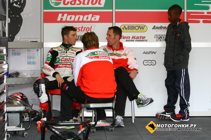 WSBK, Assen, 3rd round: Rea - Have some?