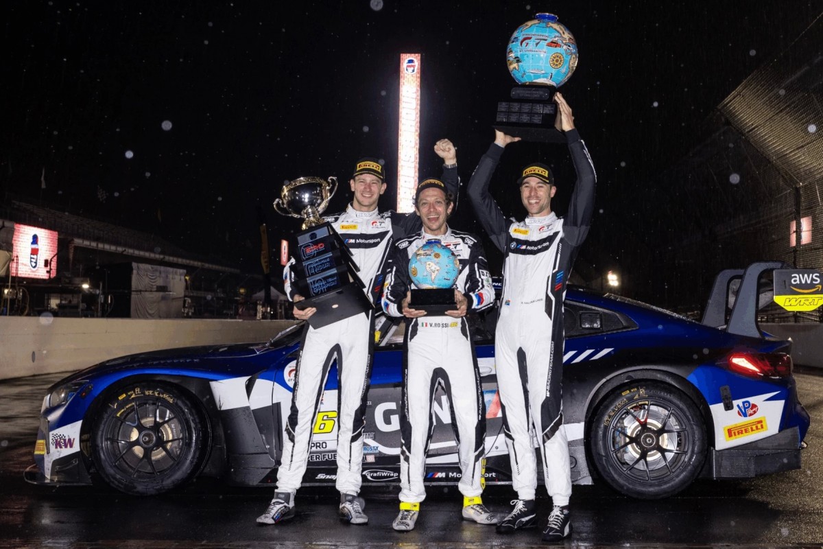 Валентино Росси стал первым в истории Индианаполиса, кому удалось выиграть Большие Призы, как на мото, так и на автомобиле