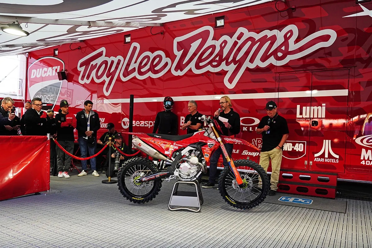 Презентация заводской команды Troy Lee Designs Red Bull Ducati Factory Racing