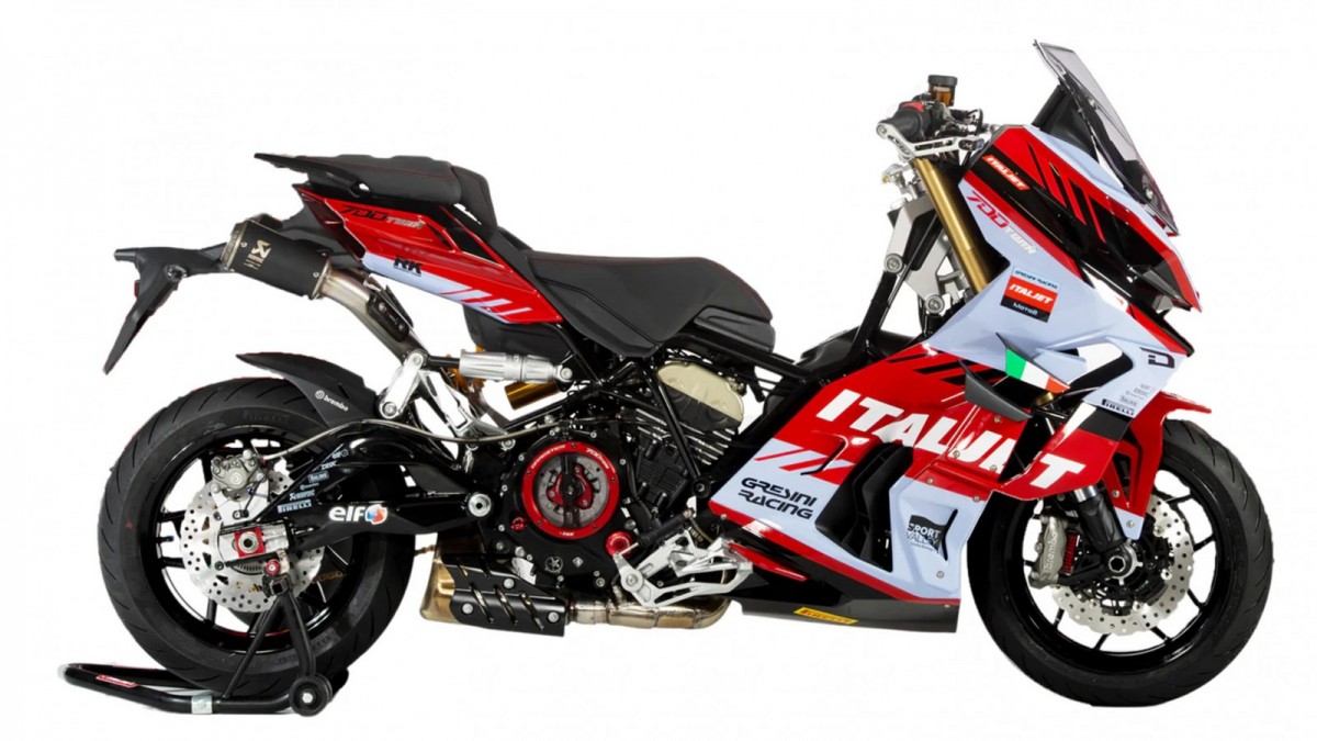 Italjet Dragster 700 TWIN GRESINI Edition - Миланский Мотосалон EICMA 2025