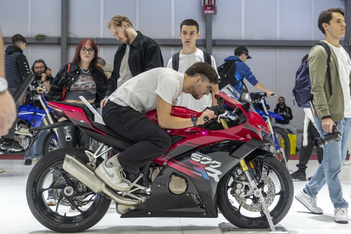 ZXMoto 500RR - Миланский Мотосалон EICMA 2025