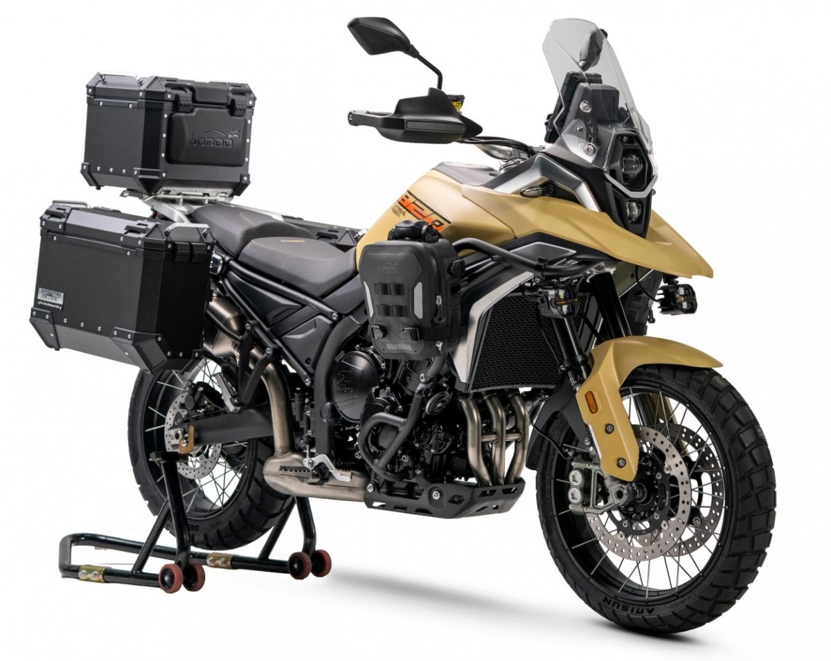 ZXMoto 820ADV - Миланский Мотосалон EICMA 2025