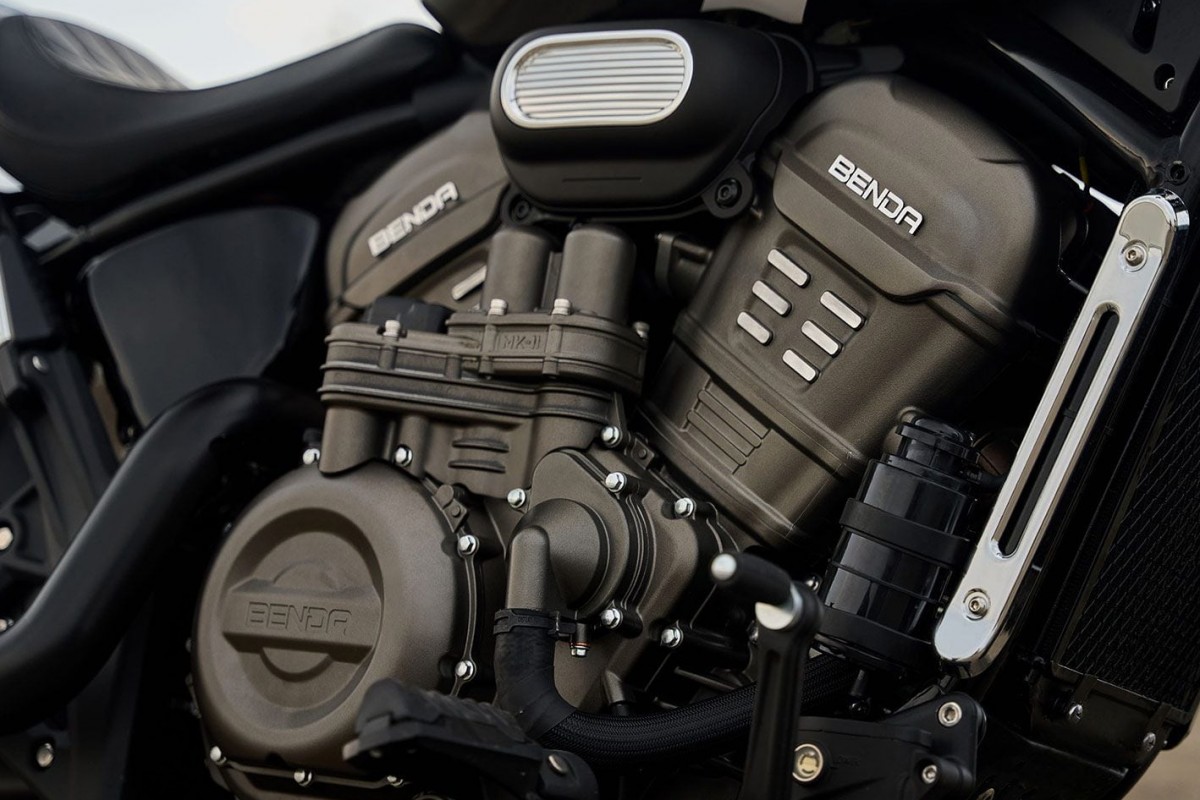 Benda 707 с автоматическим сцеплением -  Миланский Мотосалон EICMA 2025