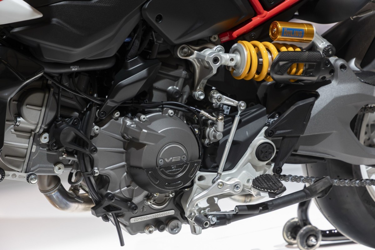 Ducati Hypermotard V2 на Миланском Мотосалоне EICMA 2025