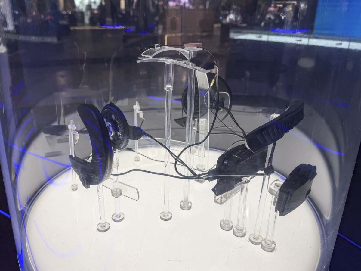 Система активного шумоподавления CARDO ANC - Миланский Мотосалон EICMA 2025