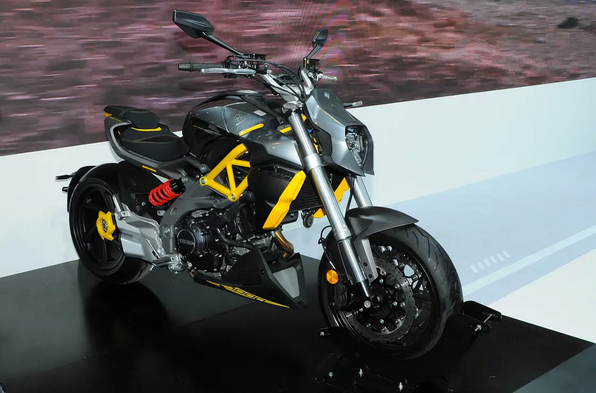 Cyclone RA1000 - Миланский Мотосалон EICMA 2025