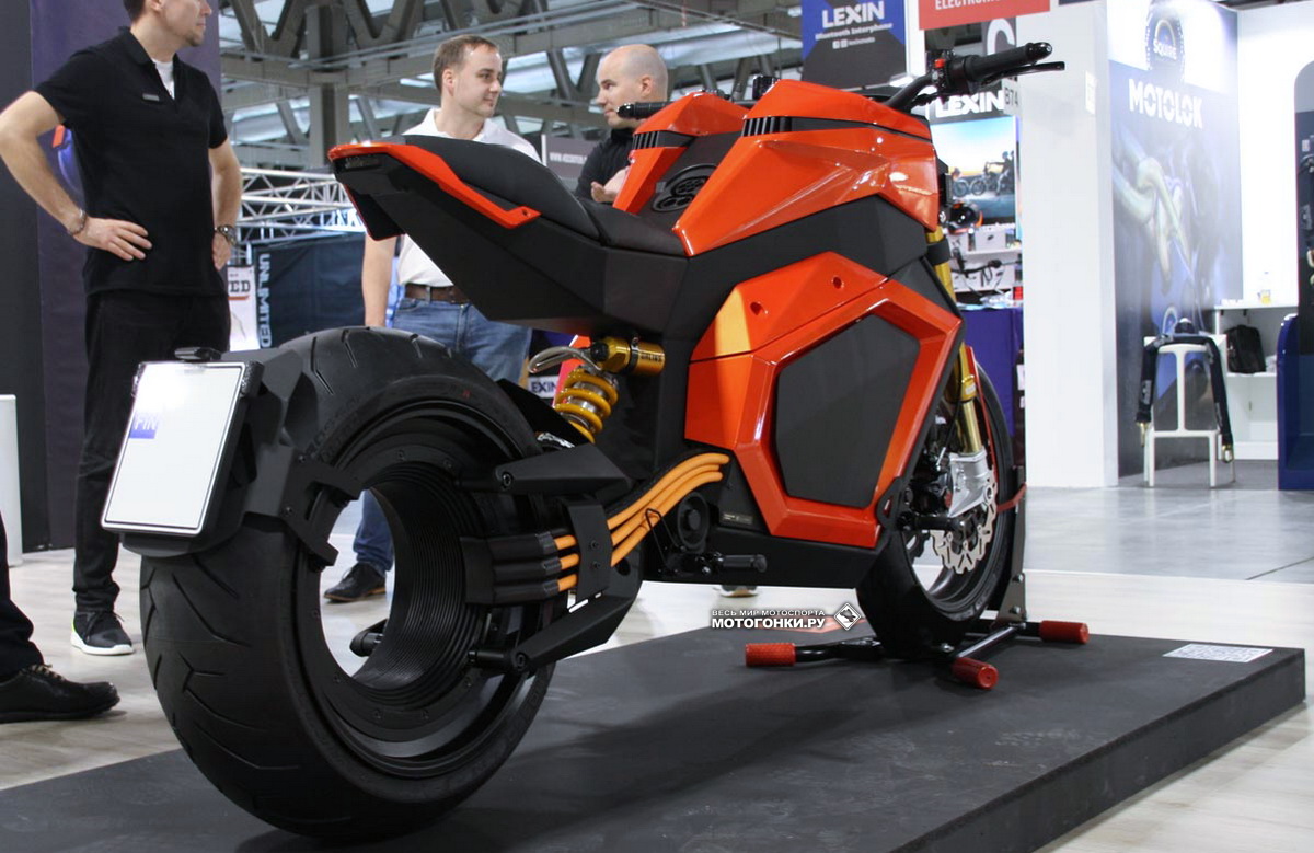 EICMA-2019 - Миланский Мотосалон: RMK VERGE TS