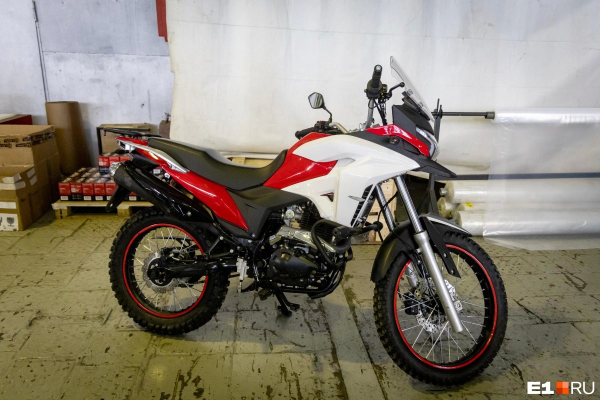 Ural XR-3 Enduro - он же Yingang XR3. Фото: Владислав Лоншаков / E1.RU
