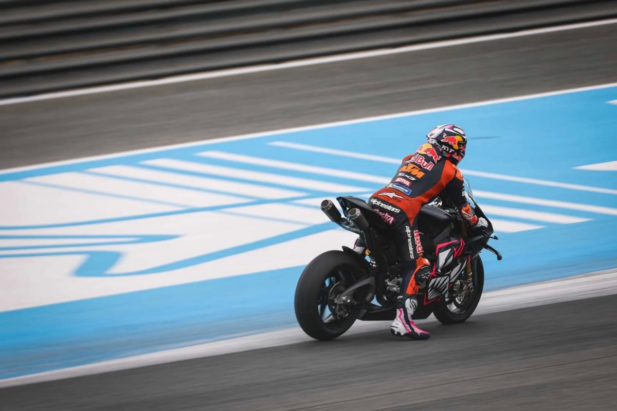 Энеа Бастианини из Tech3 KTM на Ducati в Хересе