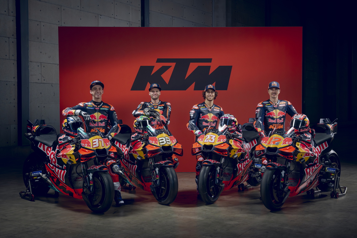 Презентации команд MotoGP 2026: Red Bull KTM Factory Racing и Red Bull KTM Tech3