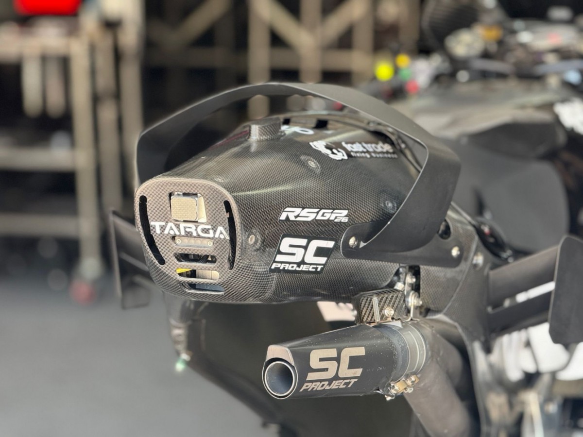 Aprilia RS-GP26: версия со спойлером крупным планом