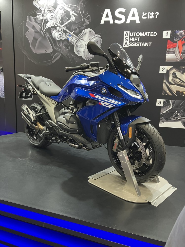 Tokyo Motorcycle Show 2026: BMW R1300RS с ASA (автоматизированной трансмиссией)