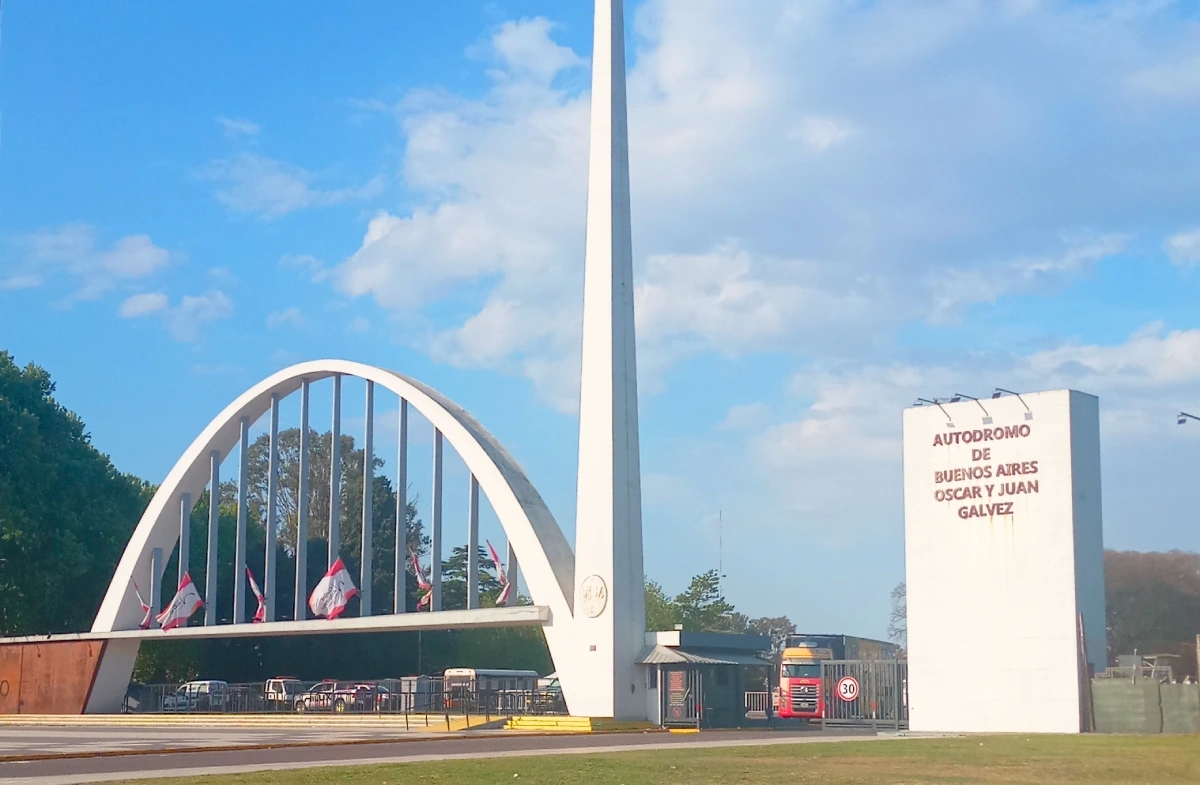 Autódromo Oscar y Juan Gálvez