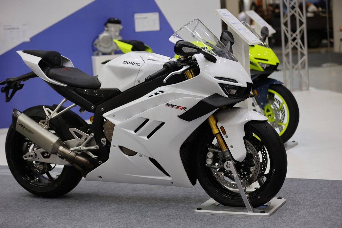 Новинка ZXMoto 820RR (2026)