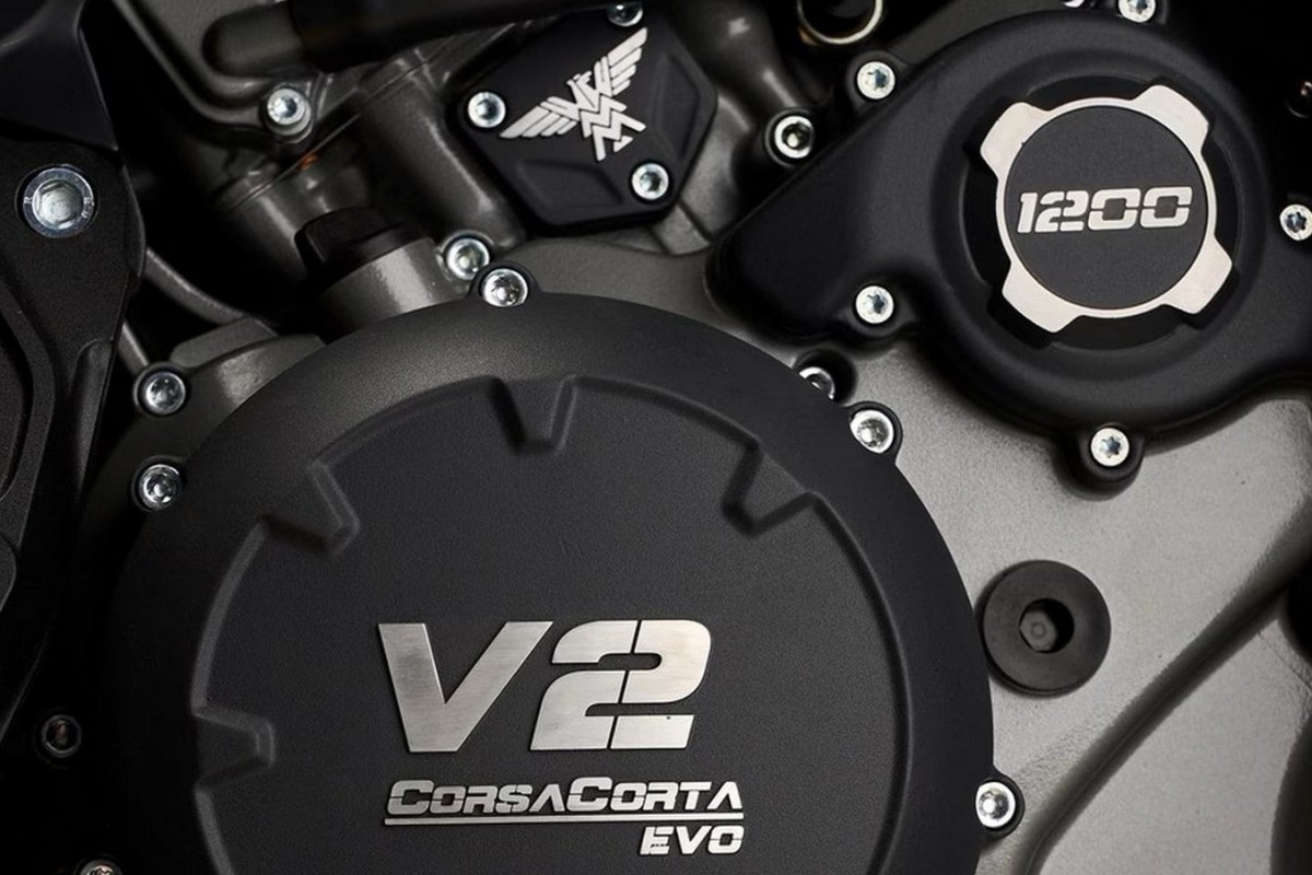 Moto Morini V2 CorsaCorta EVO на выставке Мотовесна 2026