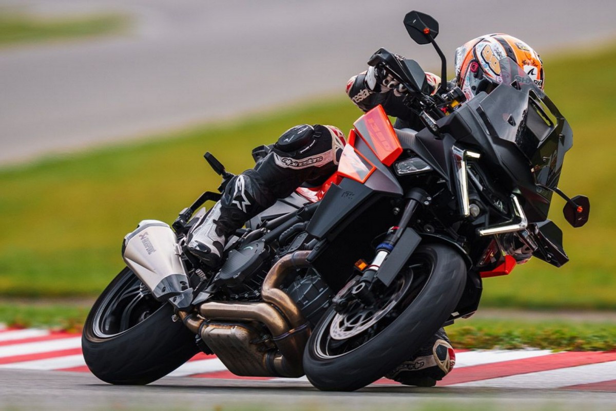 KTM 1390 Super Duke R