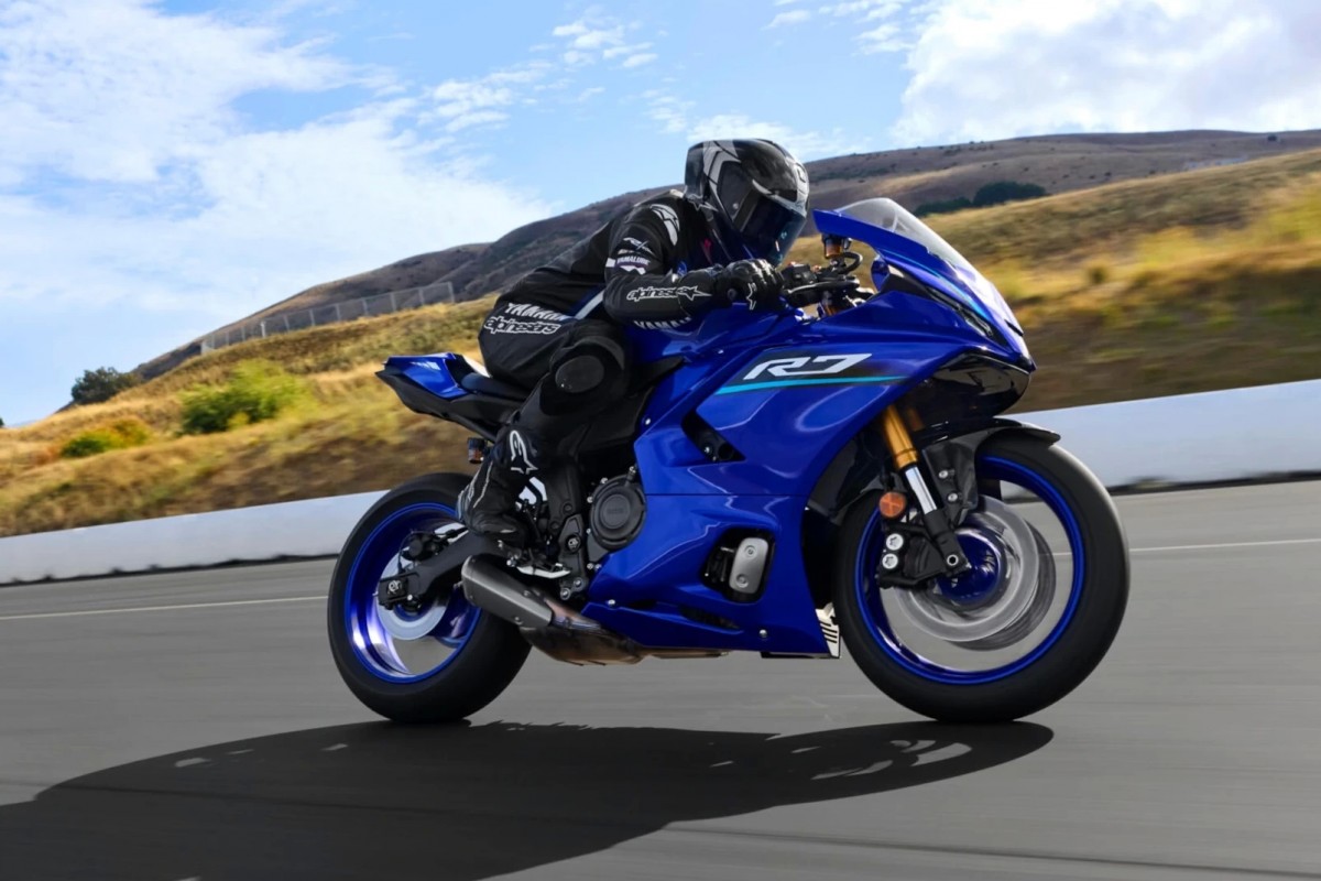 Yamaha R7 (2026)