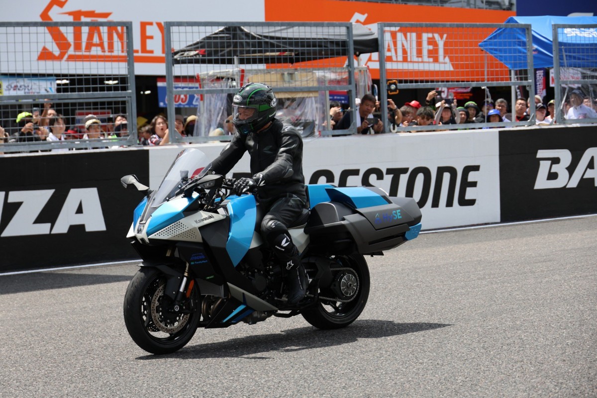 Kawasaki H2 HYSE на Suzuka 8 Hours летом 2024 года