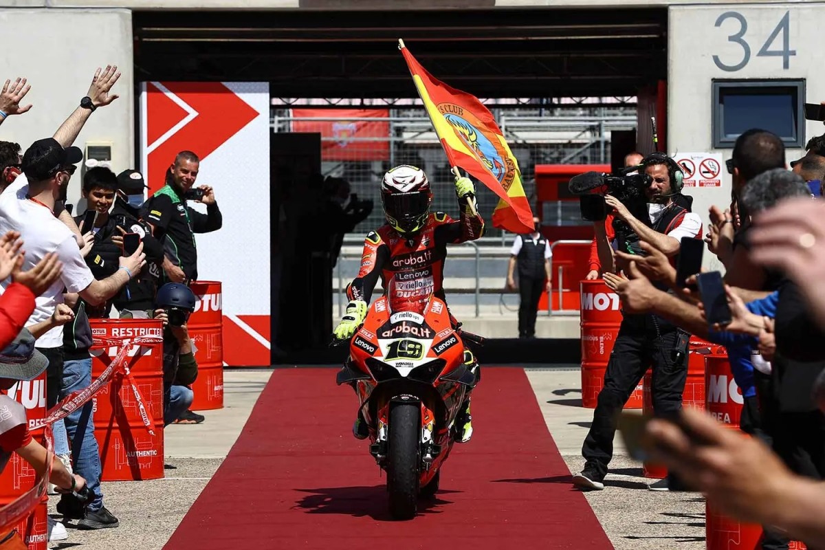 Альваро Баутиста, Aruba.it Racing WorldSBK Ducati