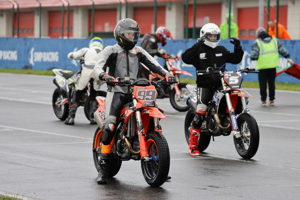 Supermoto и Минимотард: 1 этап чемпионата на NRing
