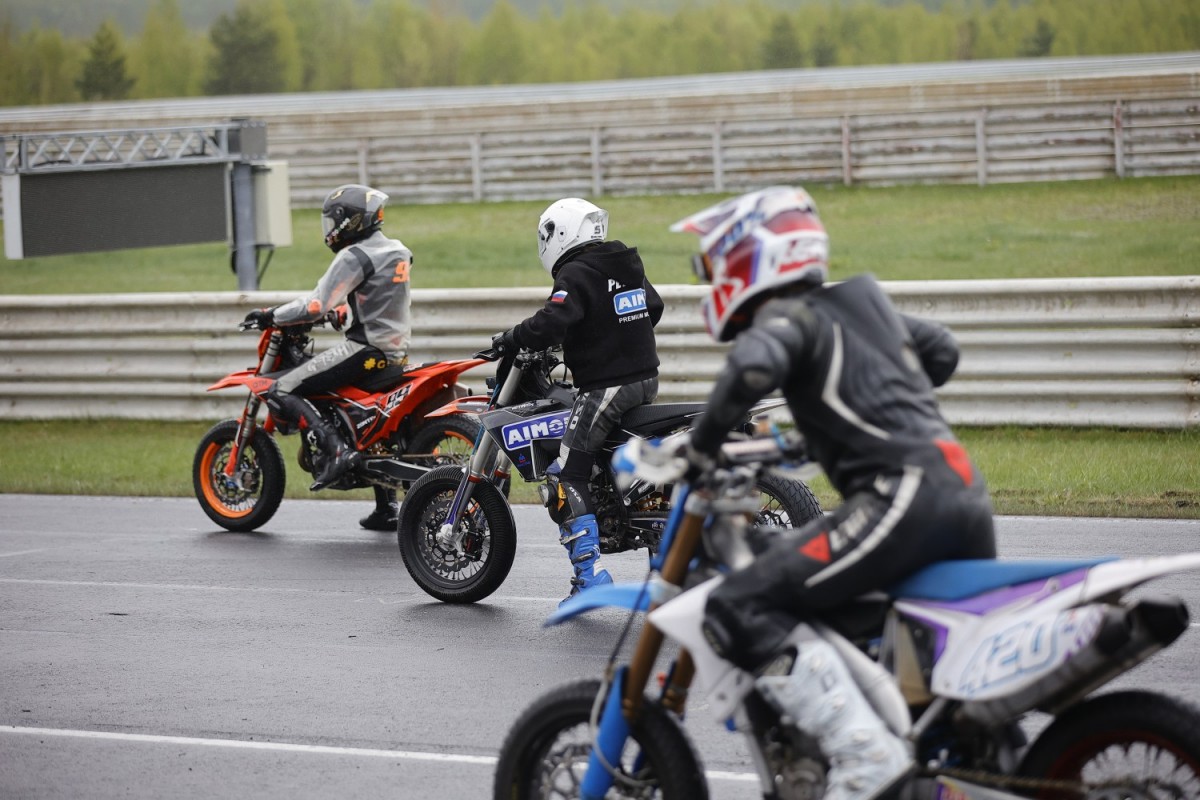 Supermoto и Минимотард: 1 этап чемпионата на NRing