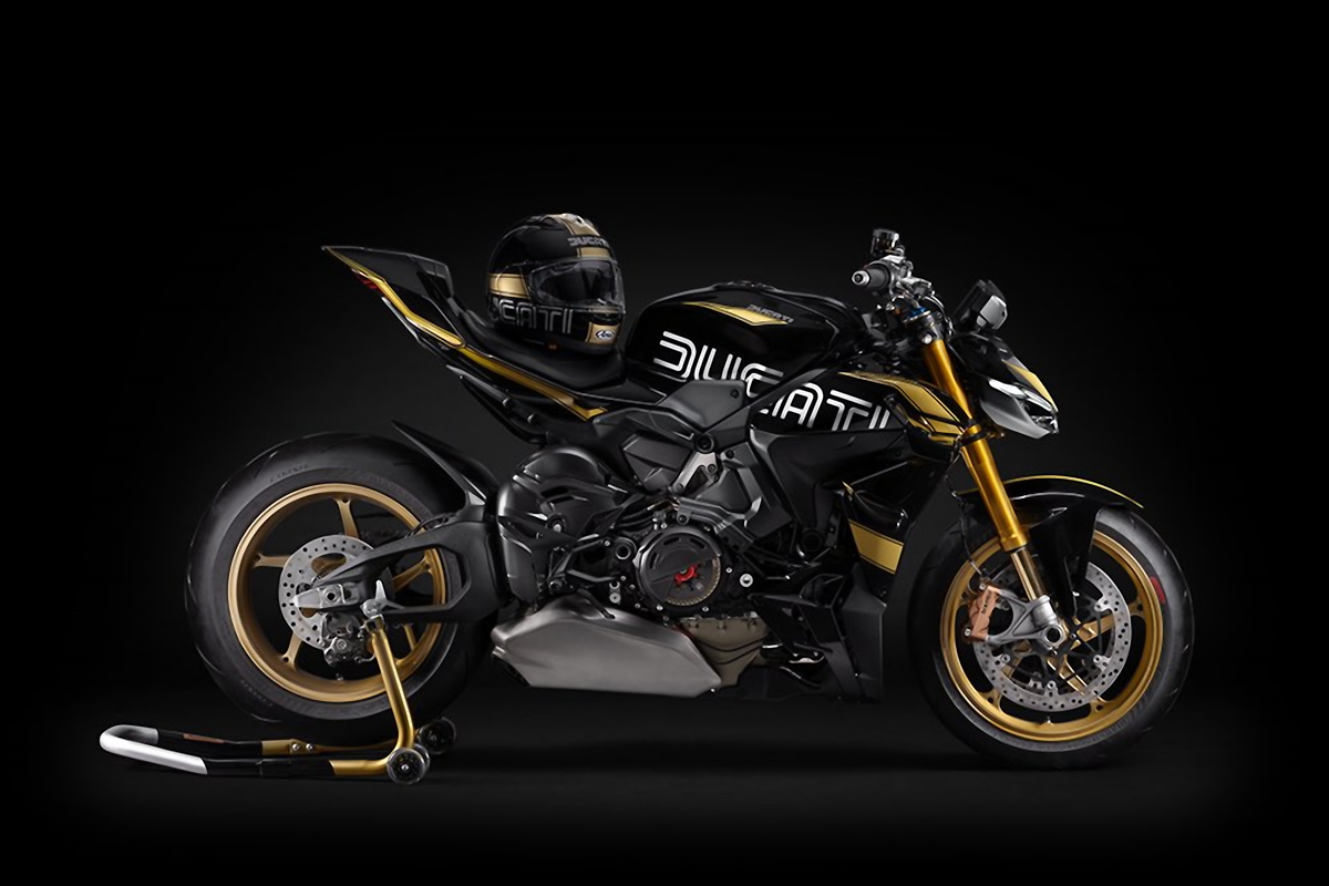 Collezione100 Ducati Streetfighter V4S 100