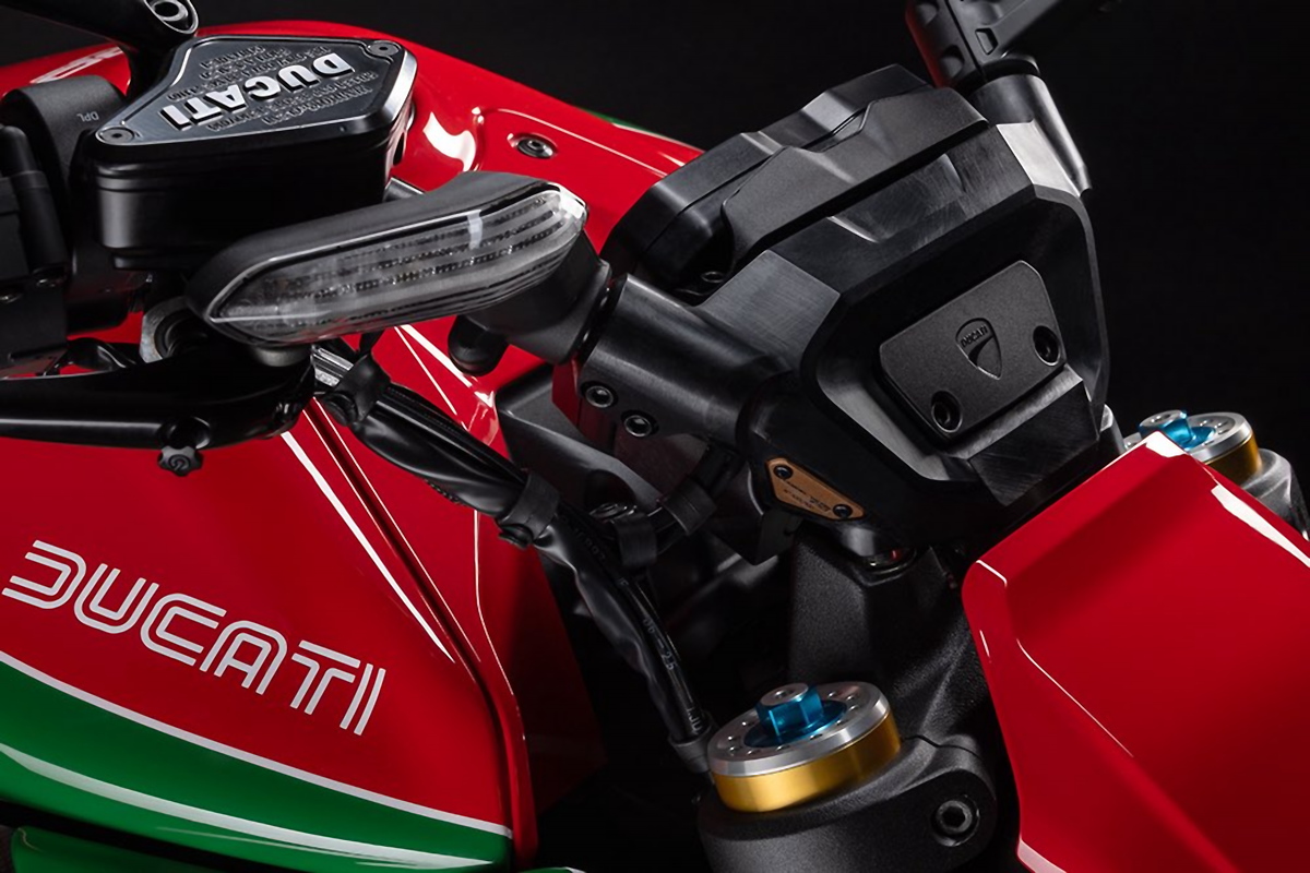 Collezione100 Ducati Diavel V4 RS 100