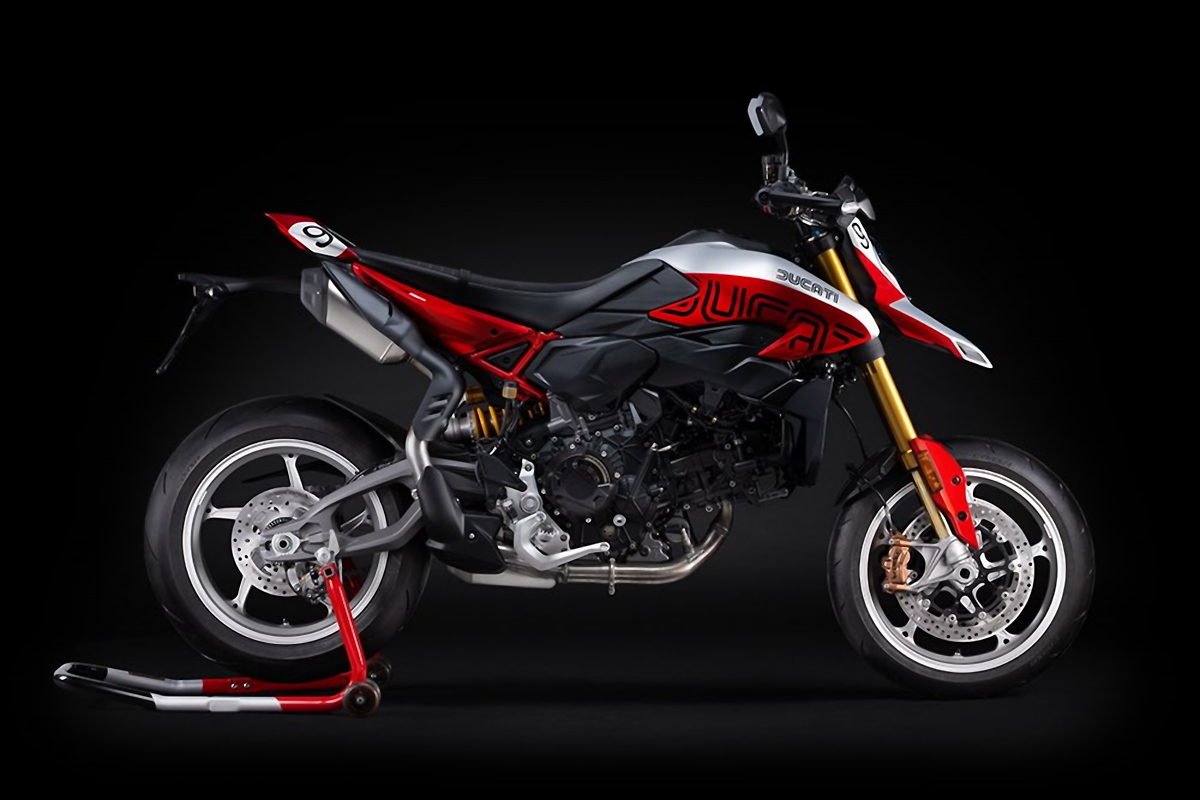 Collezione100 Ducati100 - Hypermotard V2 SP 100