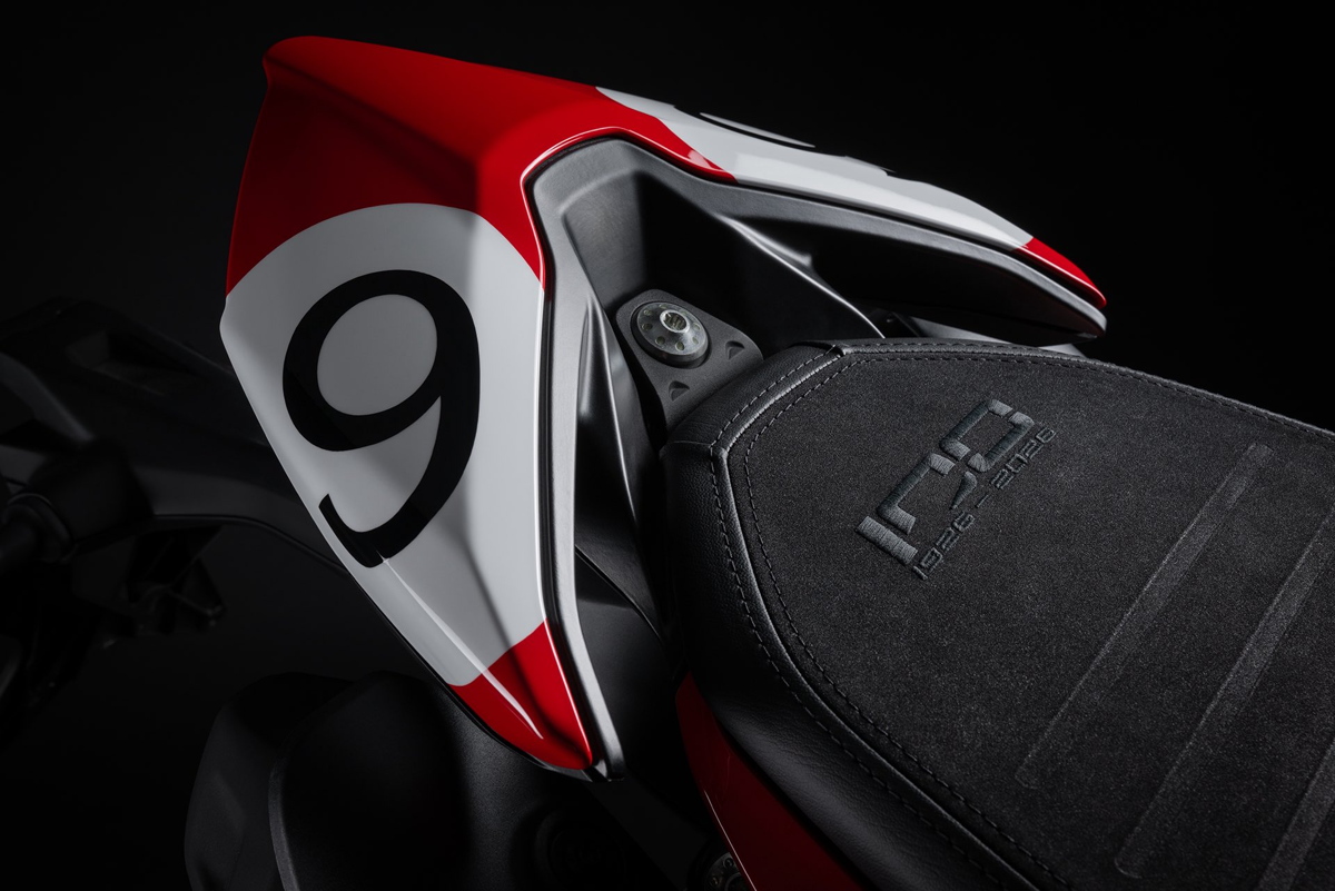 Collezione100 Ducati100 - Hypermotard V2 SP 100