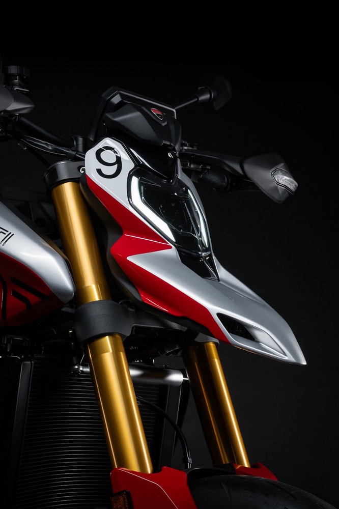 Collezione100 Ducati100 - Hypermotard V2 SP 100
