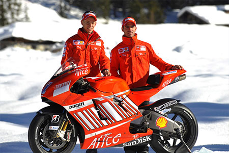 Кейси Стоунер и Марко Меландри представляют Ducati GP8