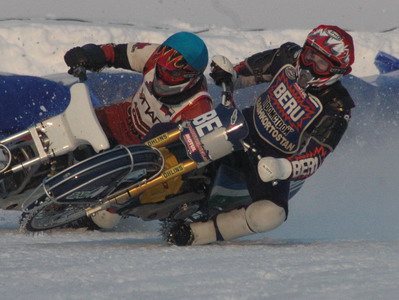Дополнительное изображение к новости 30-й командный чемпионат мира по мотогонкам на льду: Россия-чемпион!