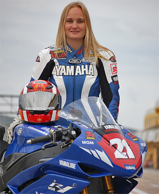 Нина Принц - чемпионка Европы в классе Супербайк