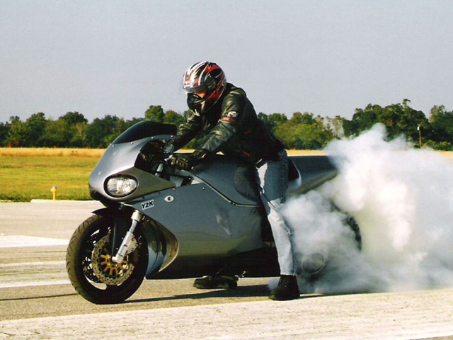 MTT Y2K - самый быстрый мотоцикл в мире