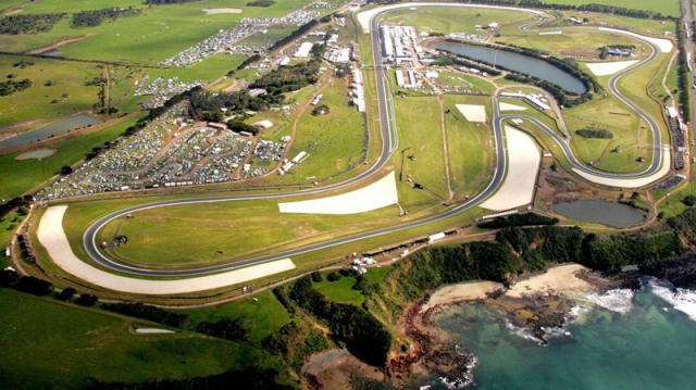 Phillip Island Grand Prix Circuit полностью обновлен к сезону 2013 года!
