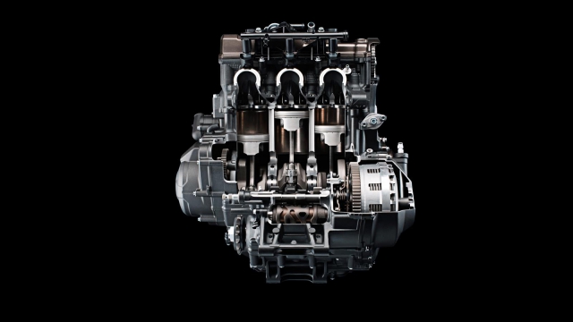 Новый, ультракомпактный и легкий 3-цилиндровый двигатель Yamaha MT-09