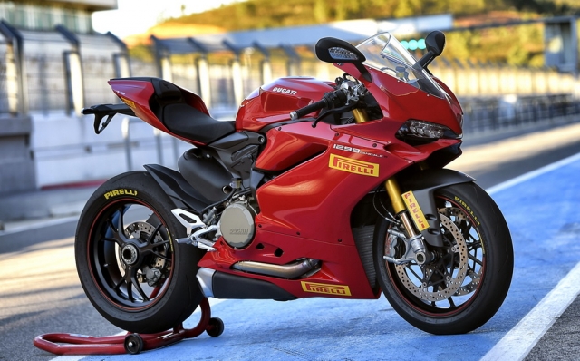 Ducati 1299 Panigale S (2015)