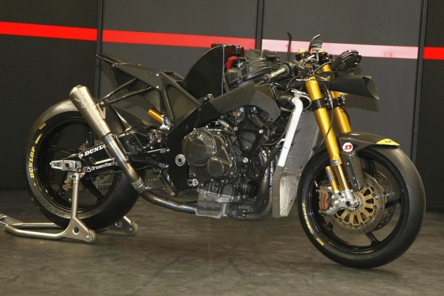 Оригинальное шасси Harris Performance Moto2 для двигателя Honda CBR600RR
