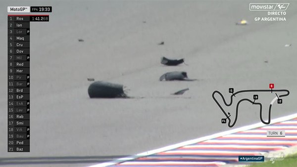 Задняя покрышка мотоцикла Скотта Реддинга взорвалась и развалилась на части на FP4 Гран-При Аргентины