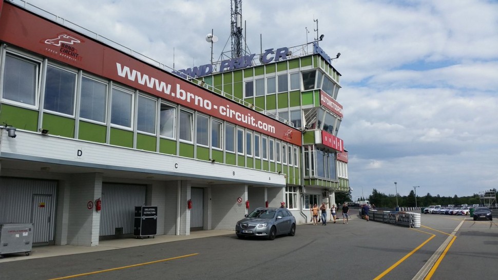 Главное здание Automotodrom Brno