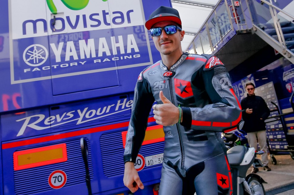 Маверик Виньялес - сильнейшая замена для Лоренцо в заводской Yamaha: возглавил тесты в Валенсии