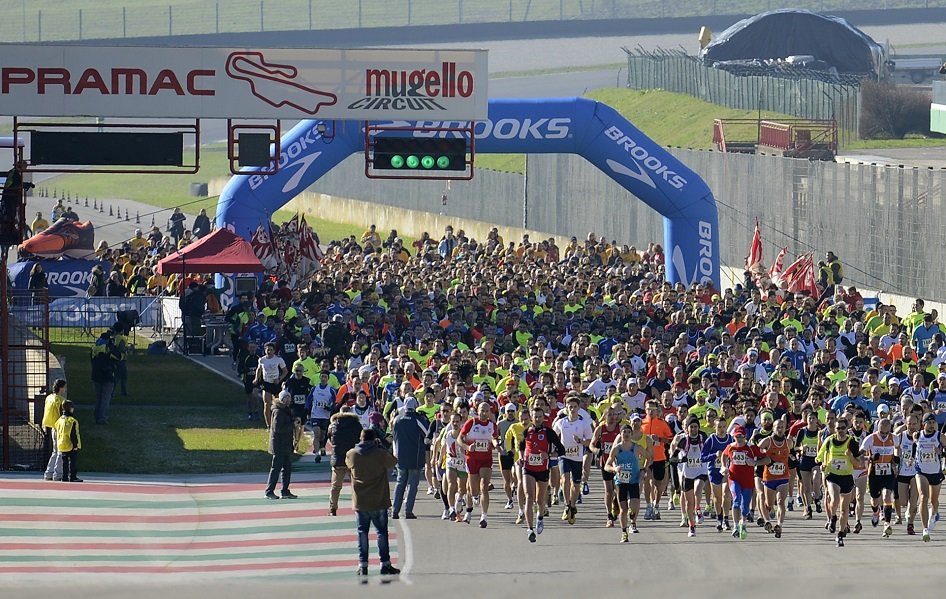 Mugello GP Run 2016: ровно год назад, в Муджелло - почти лето, правда?