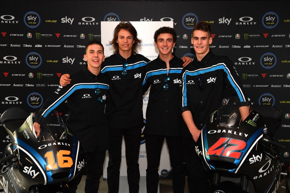 Слева-направо: Миньо, Булега, Баньяя и Манци - новый состав Sky Racing VR46 Team в Moto3 и Moto2